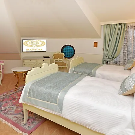 Royal Hotel 3*