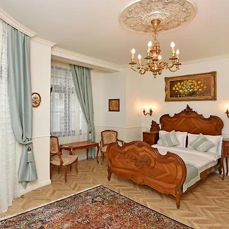 Hotel Royal