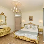 Royal 3* Варна