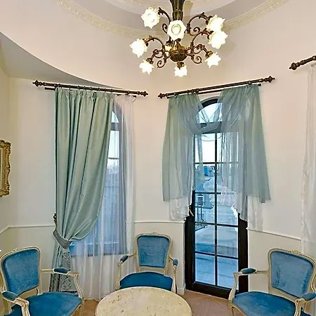 Otel Royal