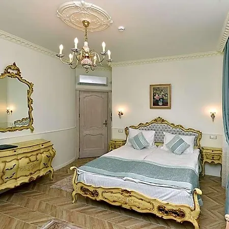 Hotel Royal