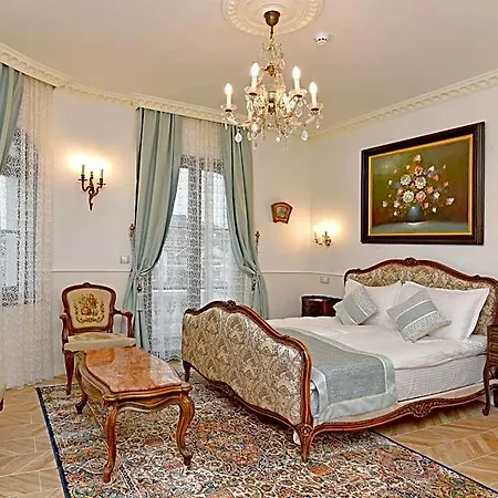 Hotel Royal 3*