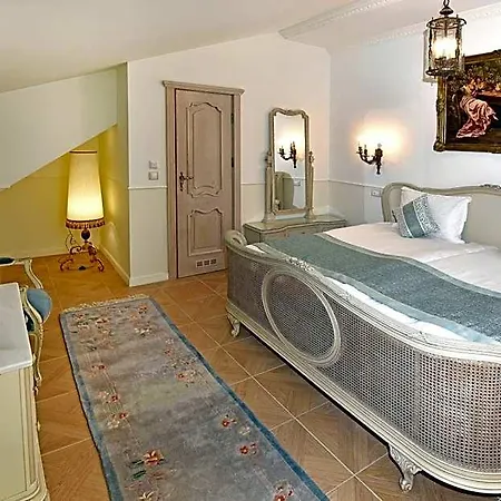 Hotel Royal